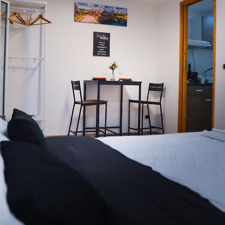 Manzoni 10 Apartament Bari Esterno foto