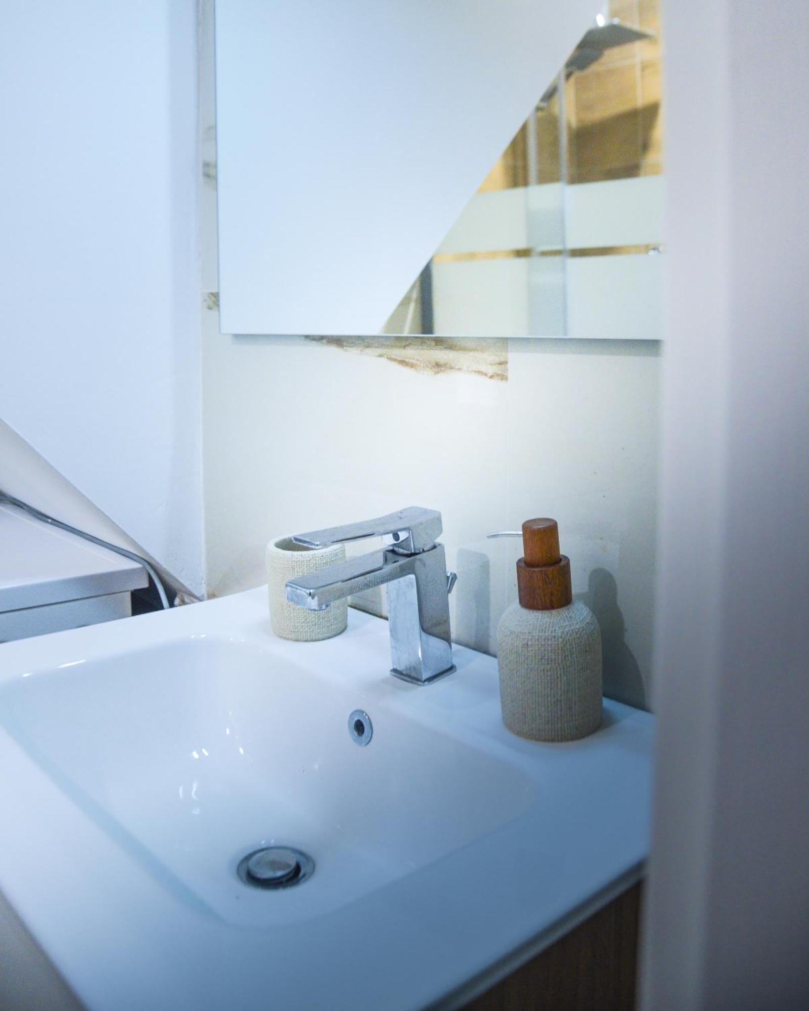 Manzoni 10 Apartament Bari Esterno foto